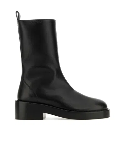 COURRÈGES COURRÈGES ROUND-TOE ANKLE BOOTS