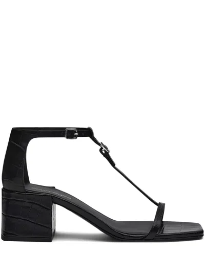 Courrèges Buckled Leather Sandals In Black