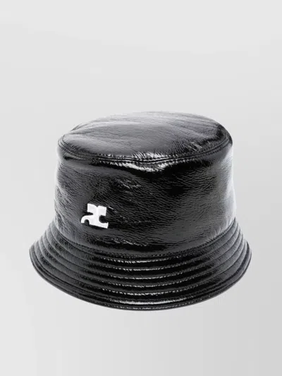Courrèges Casual Ribbed Patent Finish Hat In Black