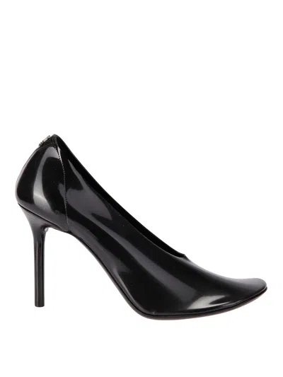 COURRÈGES LEATHER PUMPS
