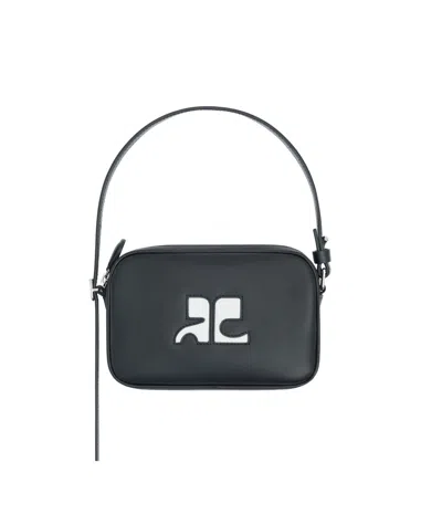 Courrèges Logo-appliqué Leather Shoulder Bag In Black