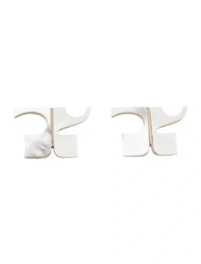 Pre-owned Courrèges Mother Of Pearl Stud Earrings In Multicolor