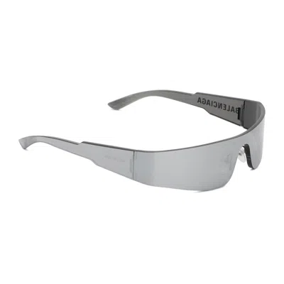 Coutr.com Balenciaga Mono Rectangle Sunglasses In Silver