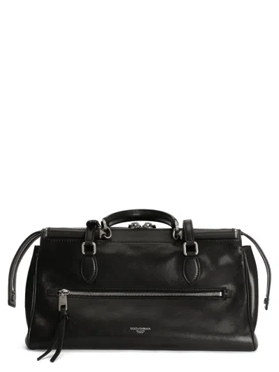 Coutr.com Dolce & Gabbana Medium Vittoria Calfskin Bag In Black