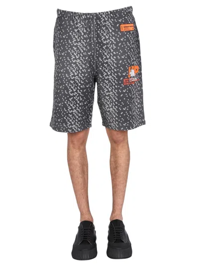 Coutr.com Heron Preston Bermuda With Rubber Logo In Black