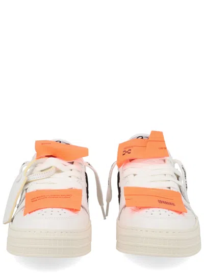 Coutr.com Off-white Label Detail Sneakers