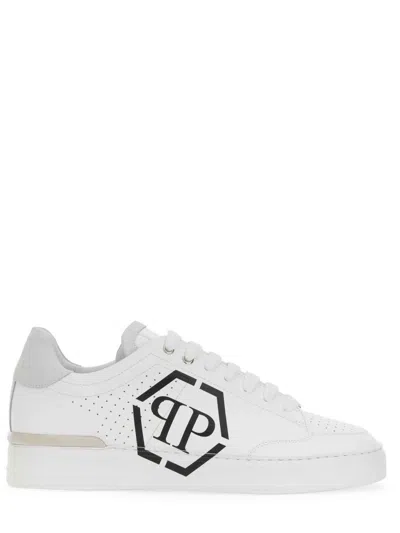 Coutr.com Philipp Plein Lo Top Sneakers In White