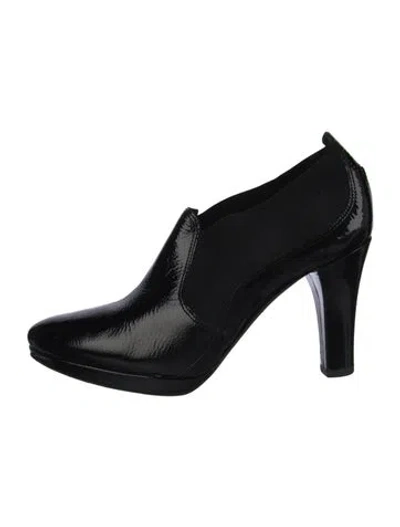 Pre-owned Couture Donald J Pliner Leather Pumps In Black
