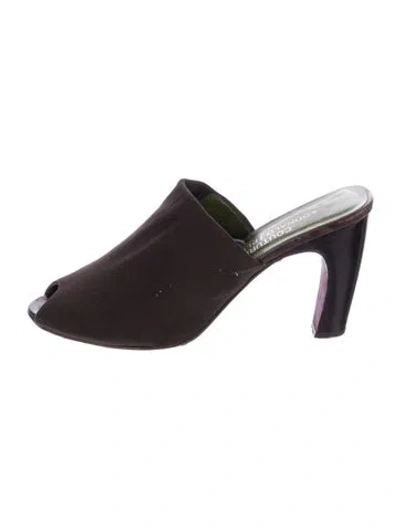 Pre-owned Couture Donald J Pliner Mules In Brown