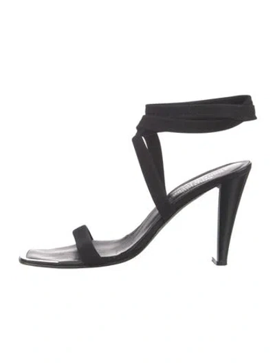 Pre-owned Couture Donald J Pliner Sandals In Black