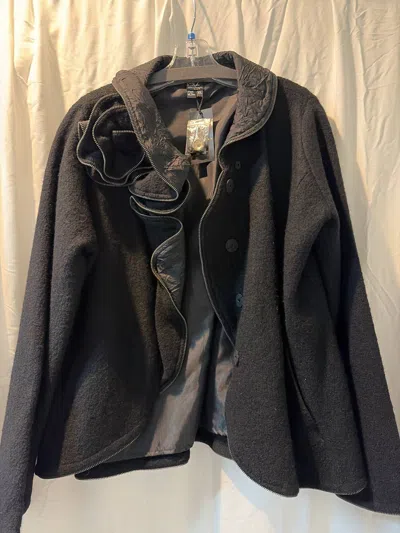 Covelo Women's Wool Coat Rose On Shoulder Zipper Trim Jacket In Black