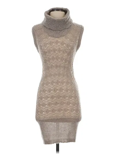 Pre-owned Covet Casual Dress In Gray
