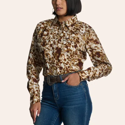 Cowgirl Hardwar E Women's Brown & White Cowhide Print Long Sleeve Pearl Snap Western Shirt