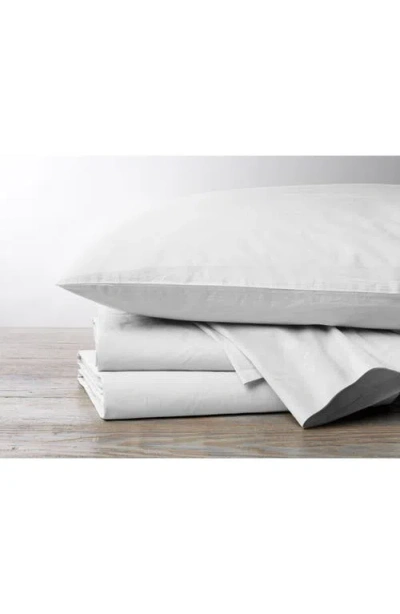 Coyuchi 300 Thread Count Organic Cotton Percale Pillowcases In White