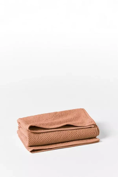 Coyuchi Air Weight Organic Guest Towel In Brown