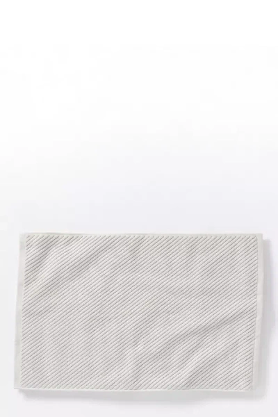 Coyuchi Air Weight Organic Twill Bath Mat In Grey