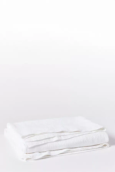 Coyuchi Cascade Organic Matelasse Blanket In White