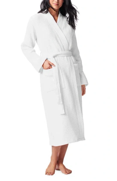 Coyuchi Gender Inclusive Organic Cotton Waffle Texture Robe In White
