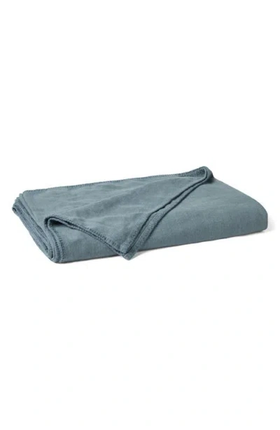 Coyuchi Helena Organic Linen Blanket In Blue