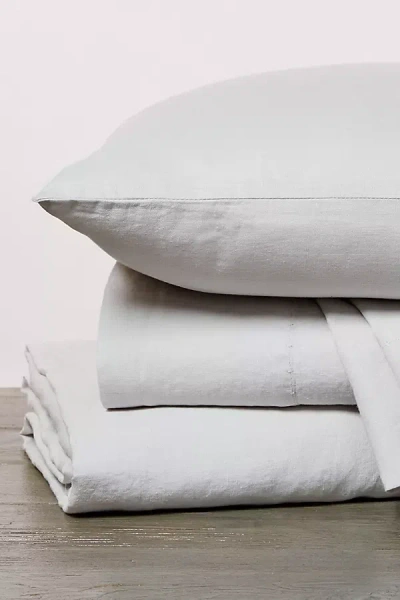 Coyuchi Organic Relaxed Linen Sheet Set In White