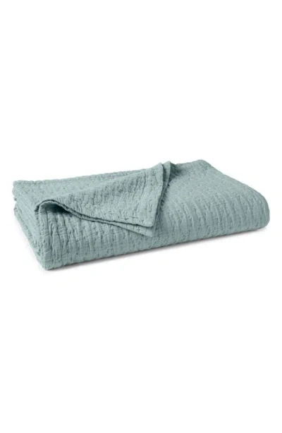 Coyuchi Pescadero Organic Cotton Matelassé Blanket In Blue