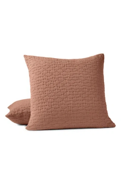 Coyuchi Pescadero Organic Cotton Matelassé Pillow Sham In Brown