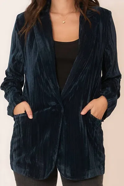 Cozy Co. Crinkle Velvet Blazer In Indigo In Multi
