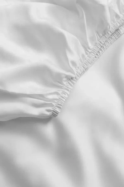 Cozy Earth Fitted Crib Sheet In White
