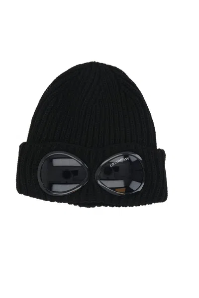 C.p. Company Beanie In Black