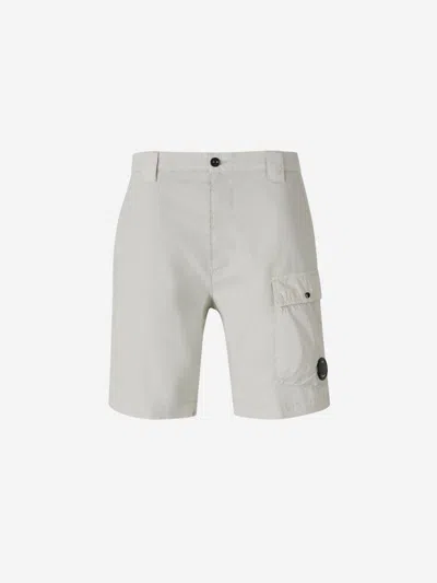 C.p. Company Bermuda Cargo 50 Fili In Beige