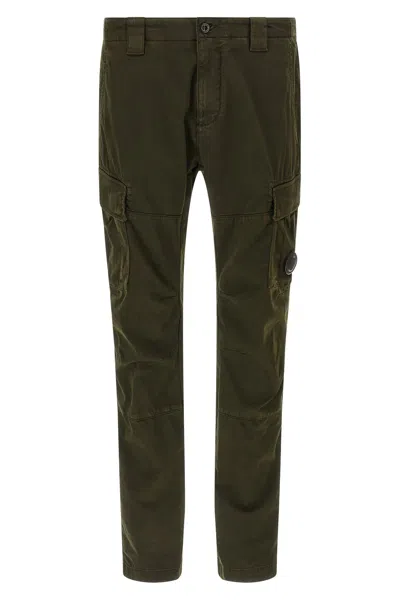 C.p. Company Cargo Trousers Belt Loops And Pockets In Green