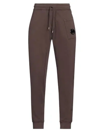 C.p. Company Brown Lens Sweatpants In 365 Bracken
