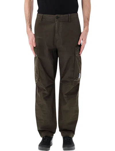 C.p. Company C. P. Company Men's Regular Fit Cargo Pants With Adjustable Cuffs - Size 48 In Green