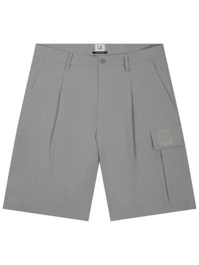 C.p. Company Metropolis Cargo Shorts Belt Loops Pockets In Gray