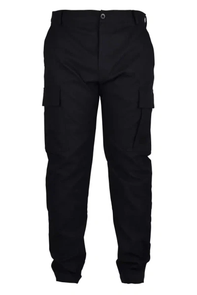 C.p. Company Cargo Pants In Black