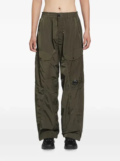 C.p. Company Chrome-r Lens-detail Cargo Pants In Green
