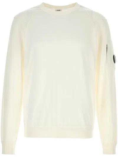 C.p. Company Compass-badge Sweatshirt In Weiss