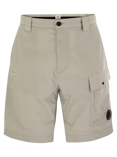 C.p. Company Cp Company Cotton Cargo Shorts With Lens In Ice