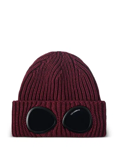 C.p. Company Cp Company Cuffed Ribbed Knit Goggle Lens Beanie Hat In 100% Wool In Burgundy