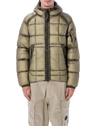 C.p. Company C.p.company Hooded Jacket With Lens Detail In Green