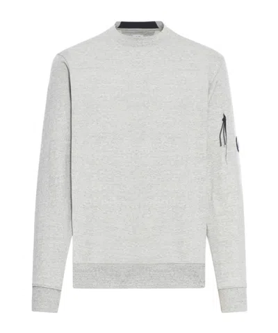 C.P. COMPANY C.P. COMPANY DIAGONAL RAISED FLEECE CREWNECK LENS SWEATSHIRT