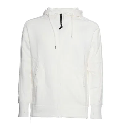 C.p. Company Diagonal Raised Fleece Goggle Zipped Hooded Sweatshirt In White
