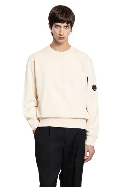 C.p. Company Diagonal Raised Fleece Lens Sweatshirt In Neutral