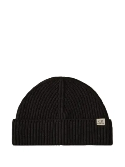 C.p. Company Fisherman Ribbed Logo-patch Beanie Hat In Black