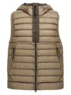 C.P. COMPANY C.P. COMPANY GOGGLE DETAILED QUILTED GILET