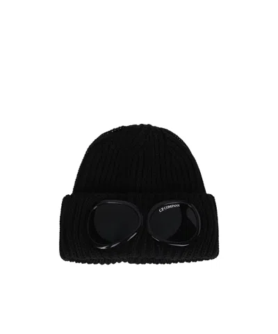 C.p. Company Goggles-detail Ribbed Beanie In Black