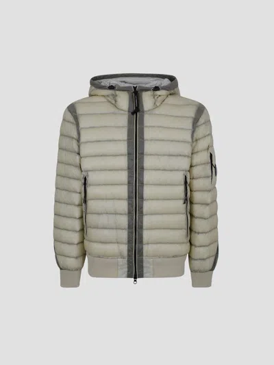C.p. Company Hooded Lens Jacket In Green