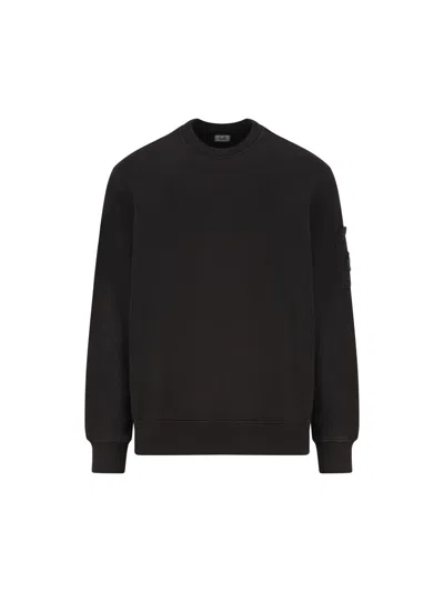 C.p. Company Lens-pocket Sweatshirt In Black