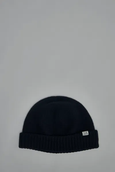 C.p. Company Knit Cap In Black