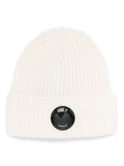 C.p. Company Lens Detail Beanie Hat In Weiss